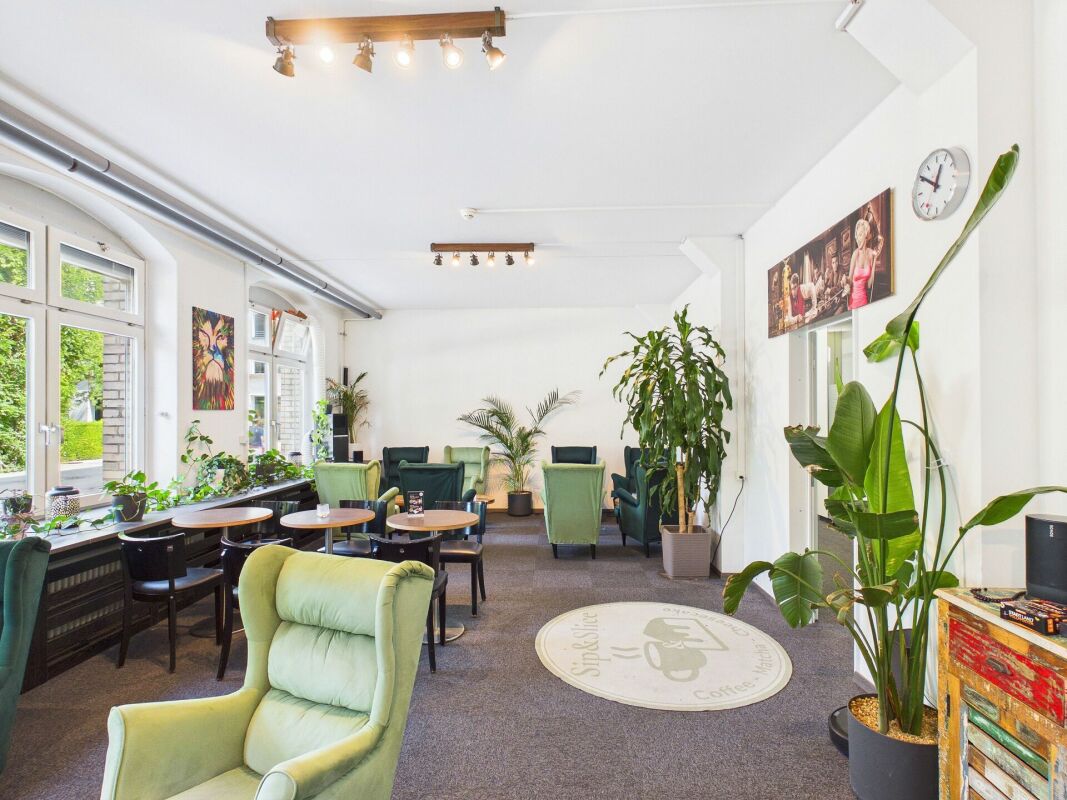 Coffeehouse, photo 2 of 10