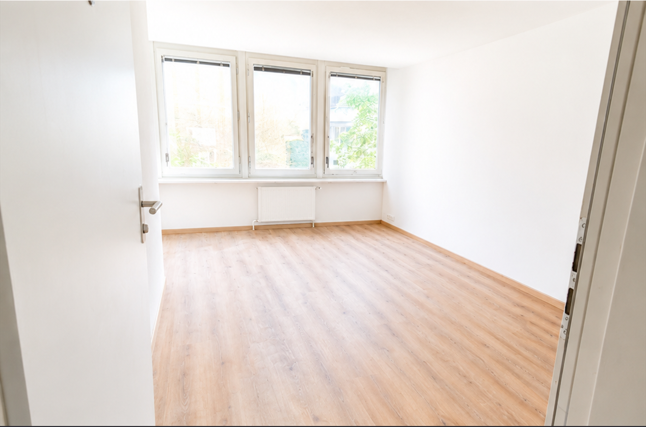 1 room apartment, photo 3 of 5