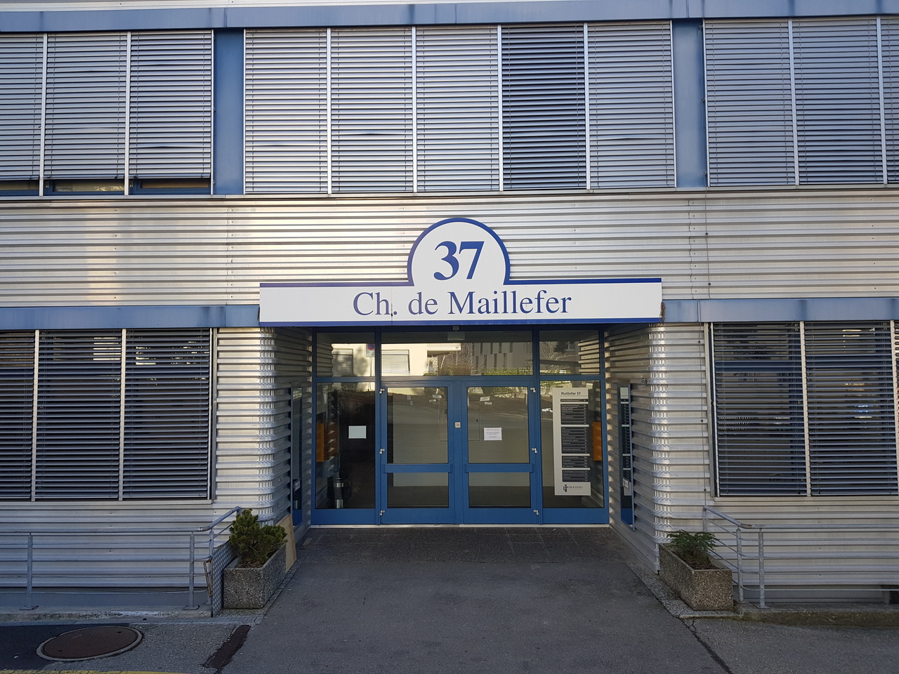 53m² office