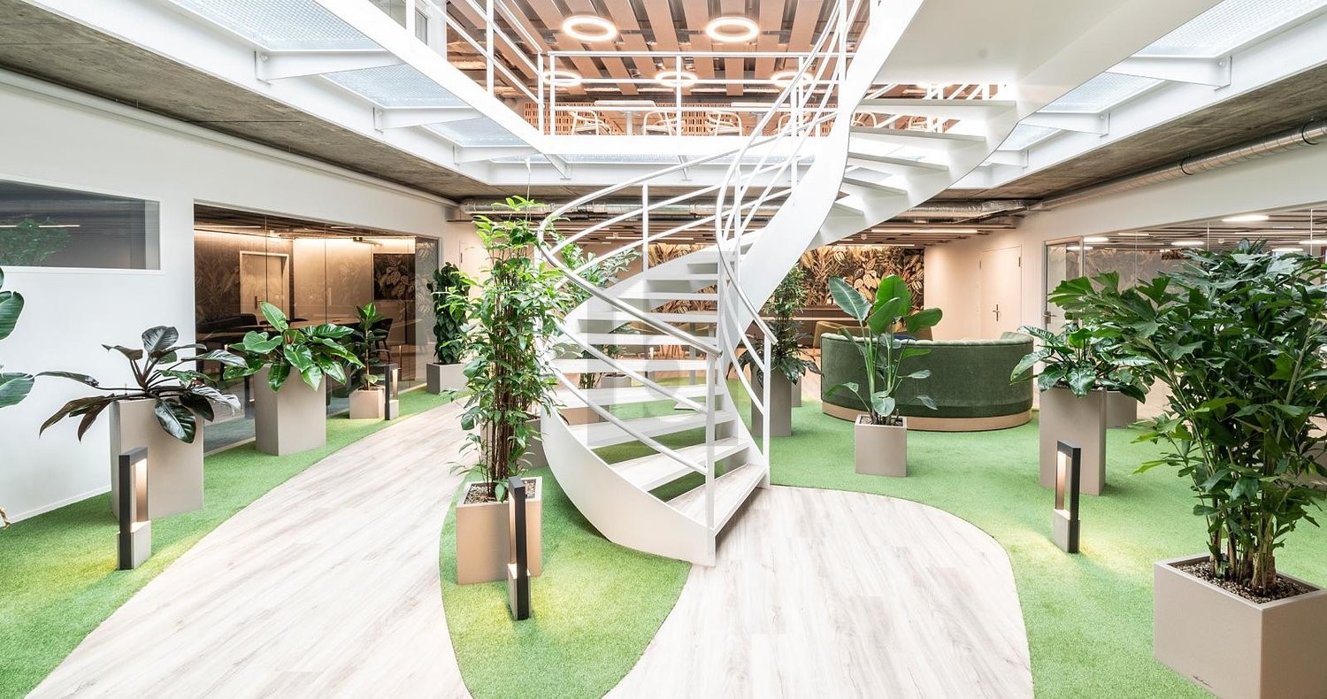 275m² office, photo 4 of 4