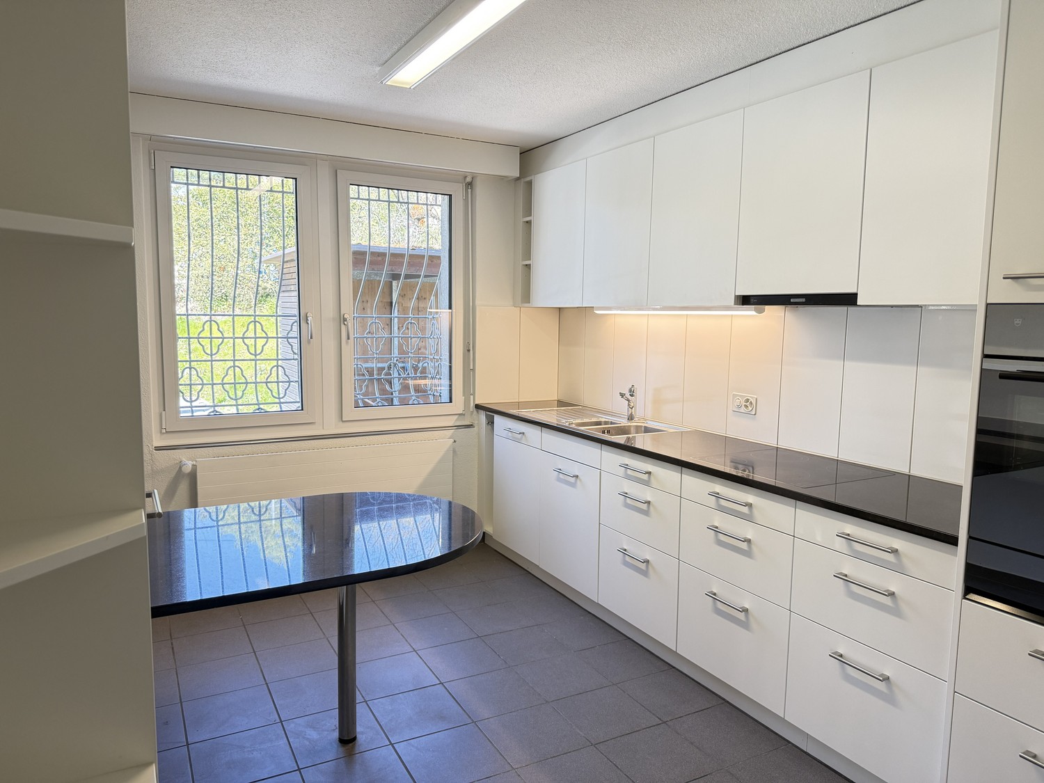 4 rooms apartment, photo 10 of 10