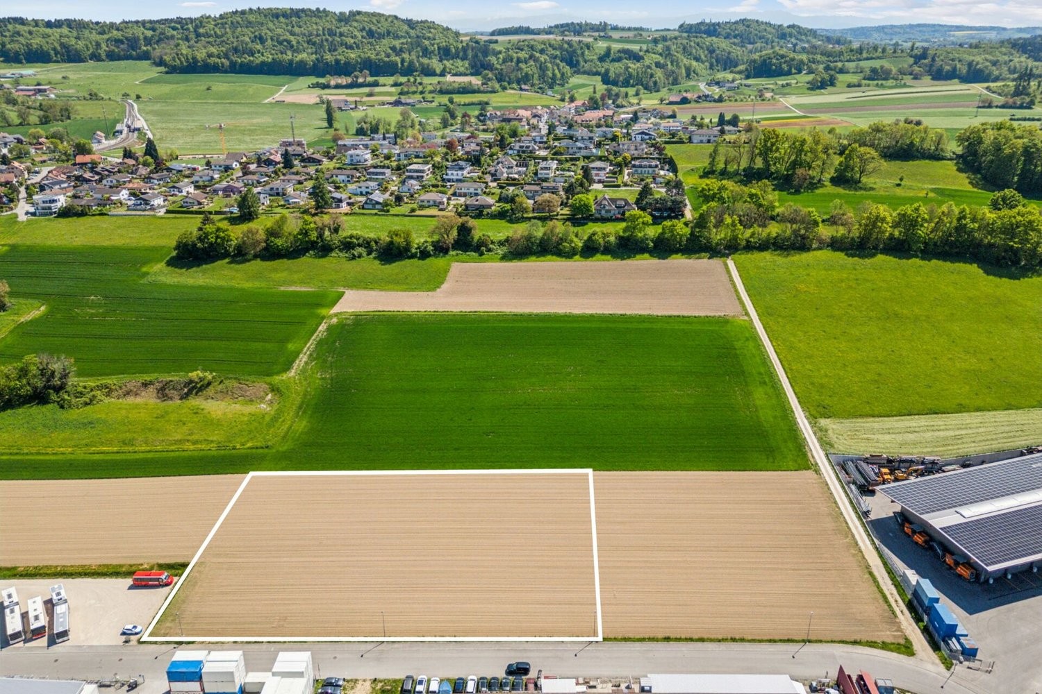 7033m² building land, photo 3 of 6