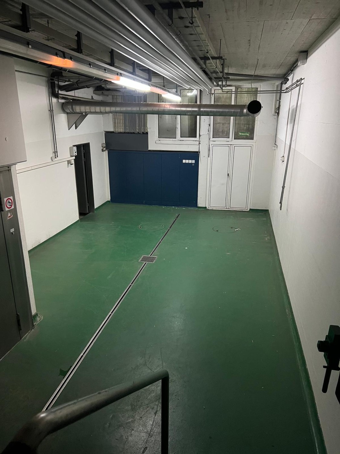 450m² commercial, photo 5 of 10