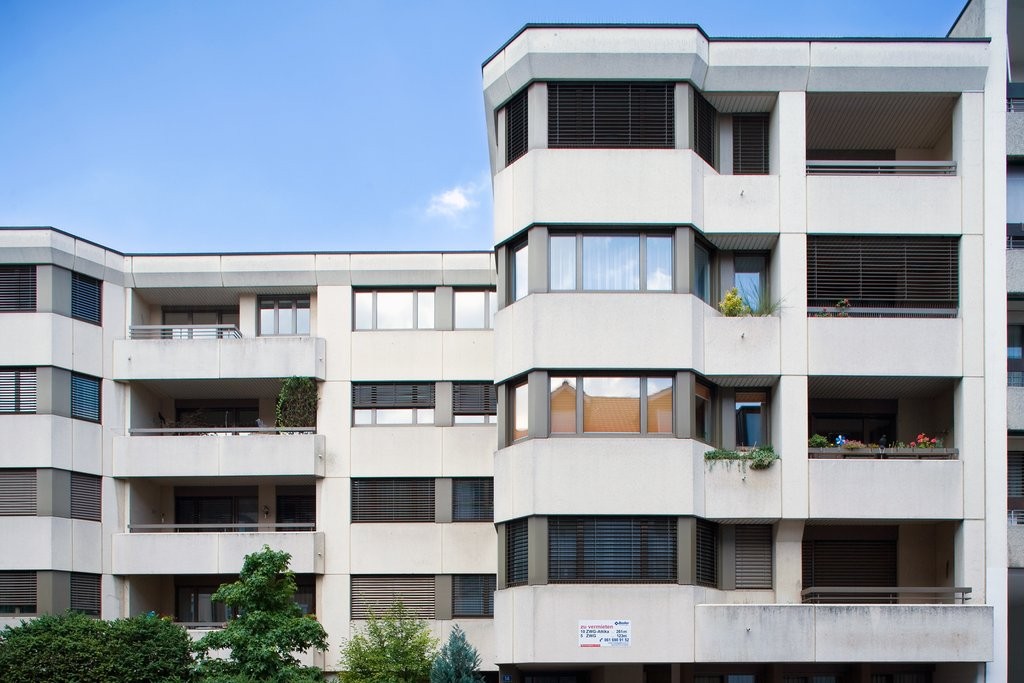 8 rooms apartment, photo 1 of 9