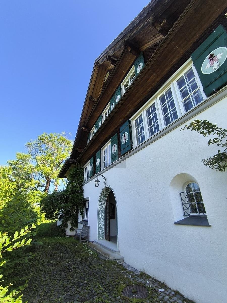 villa con 10 stanze