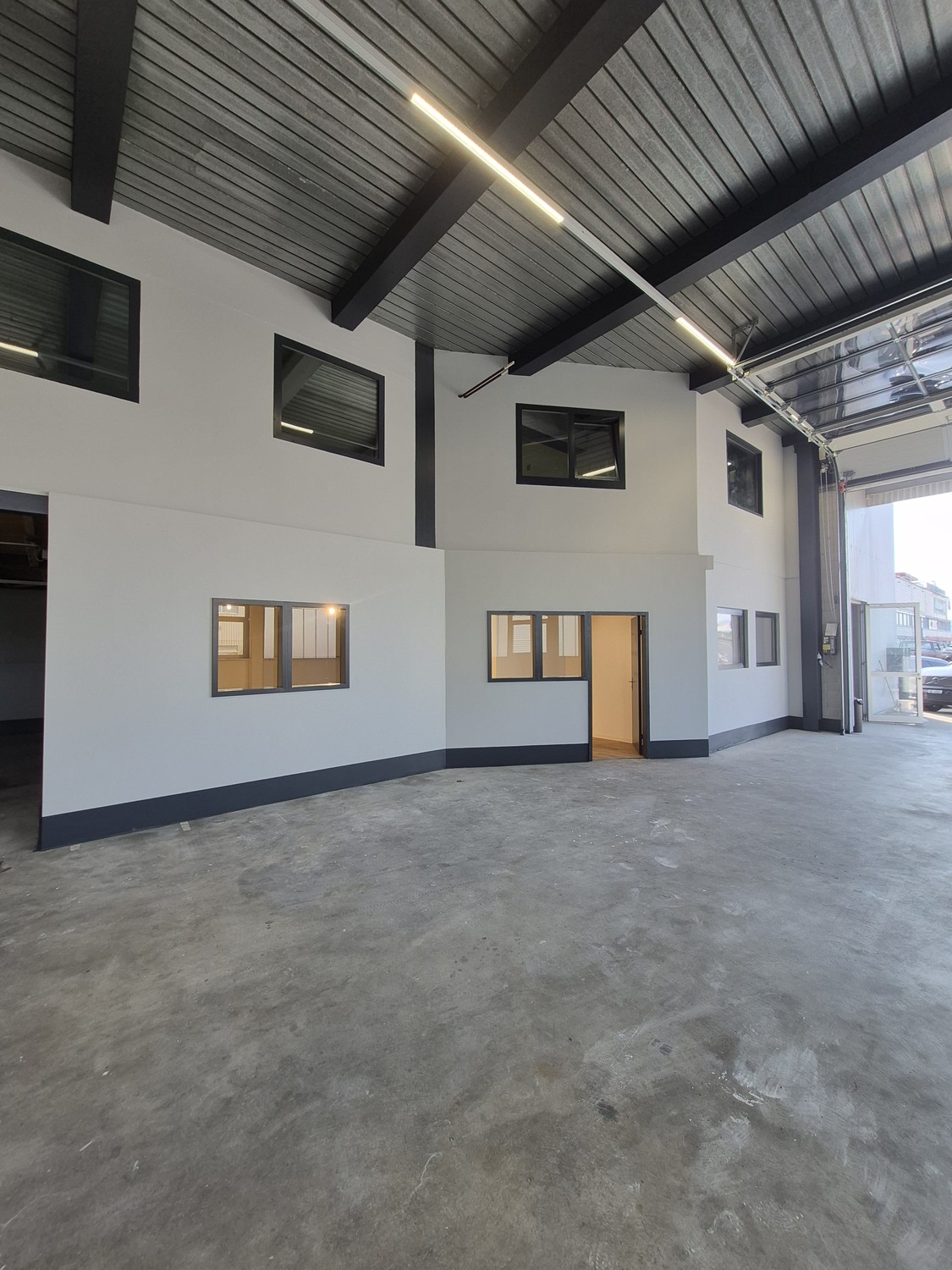 266m² commerciale