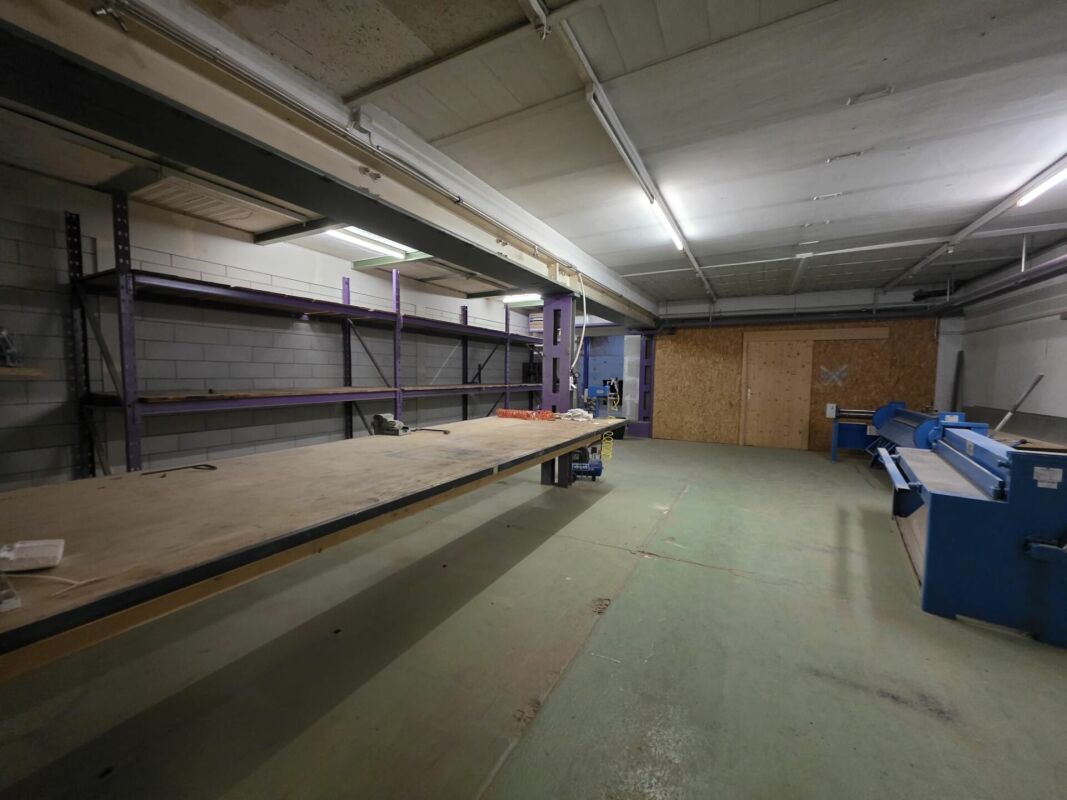 Storage room, photo 3 of 6