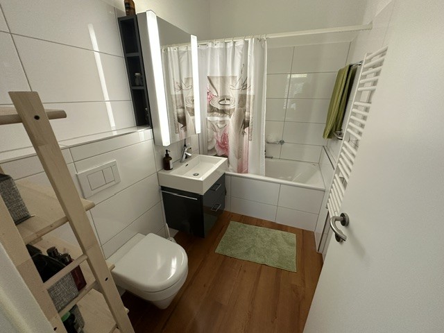 5 rooms single house