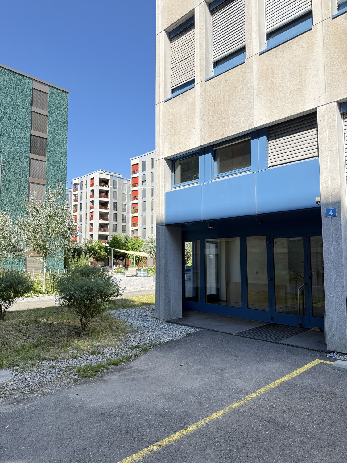 60-60m² commercial, photo 4 of 4