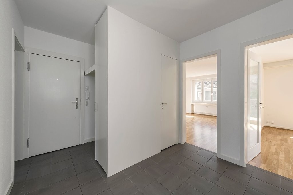 4 rooms apartment, photo 3 of 6