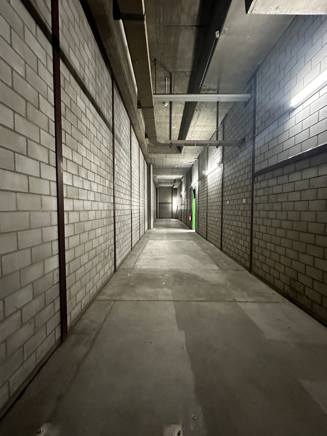 84m² storage room, Foto 2 von 2