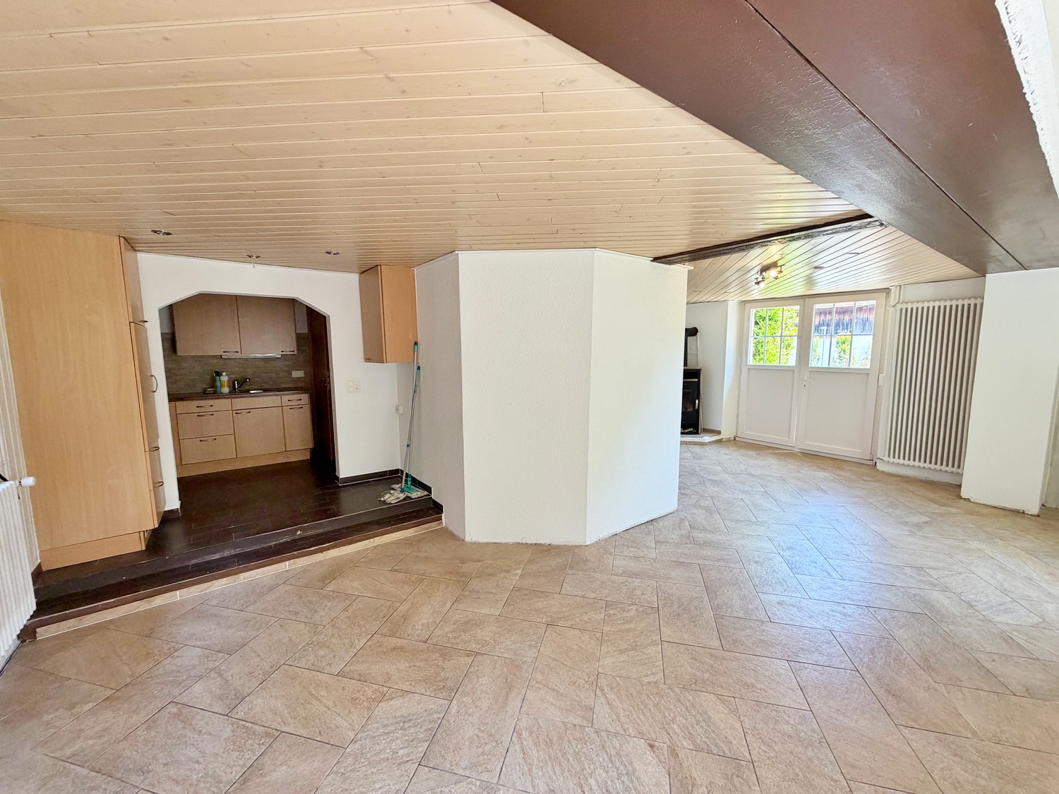10 rooms multi family house, photo 10 of 10
