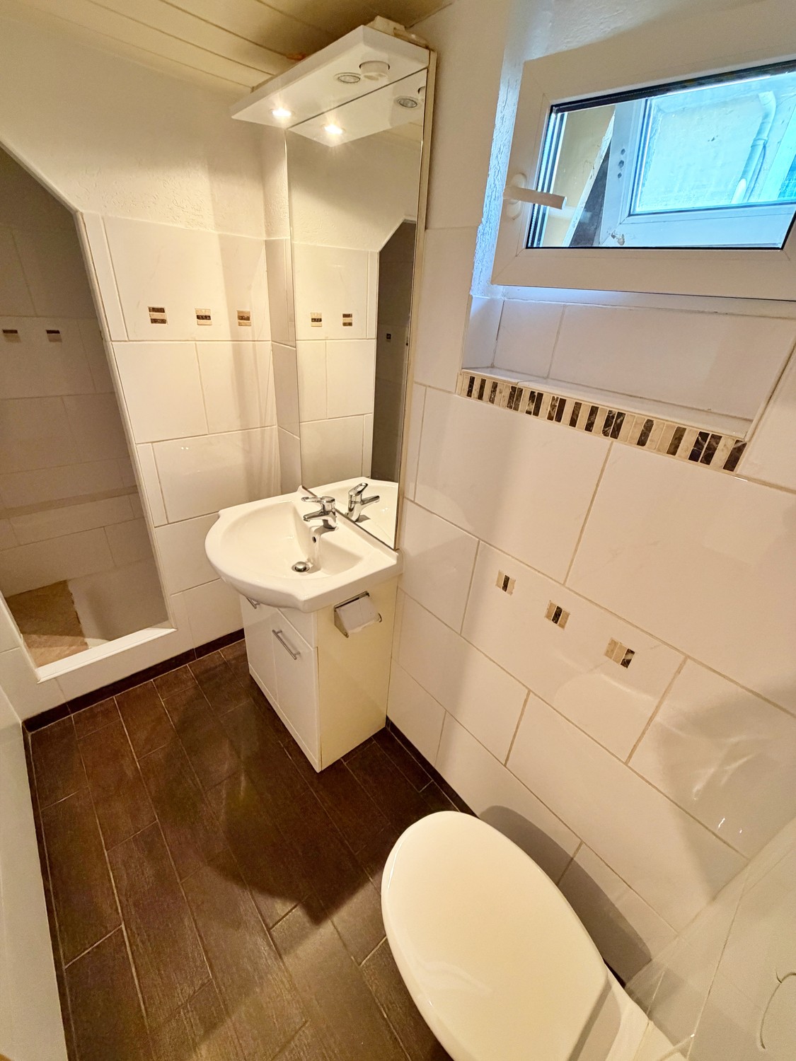 10 rooms multi family house, photo 8 of 10