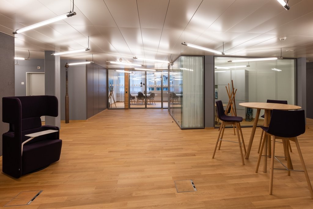 23m² office