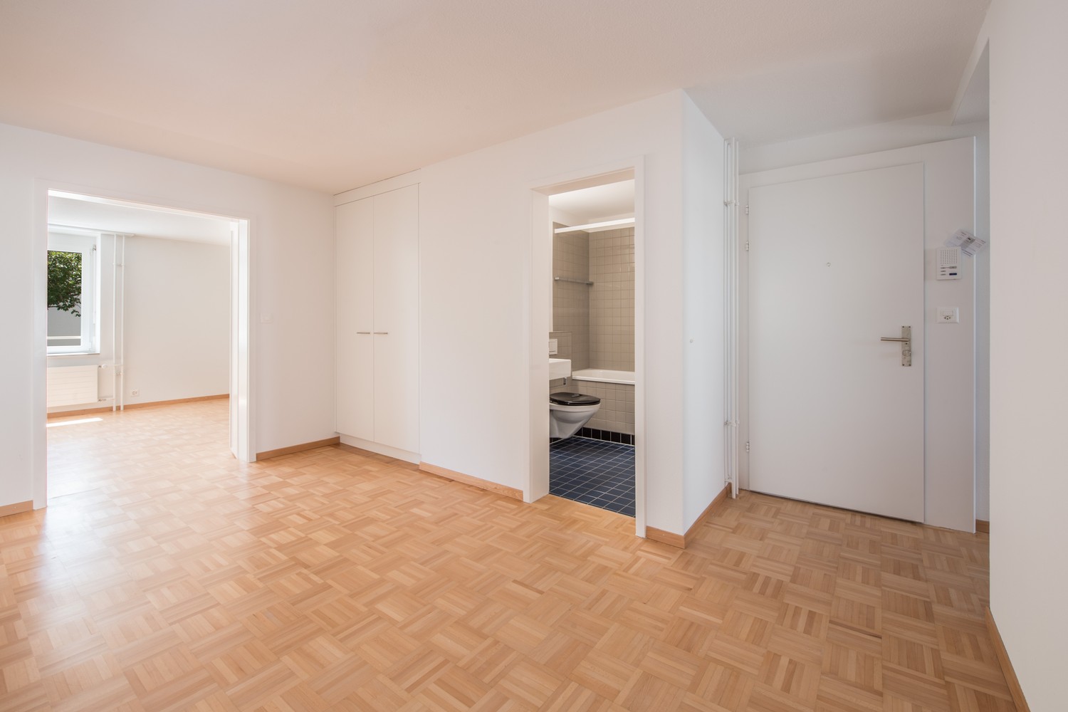 4 rooms apartment, photo 2 of 10