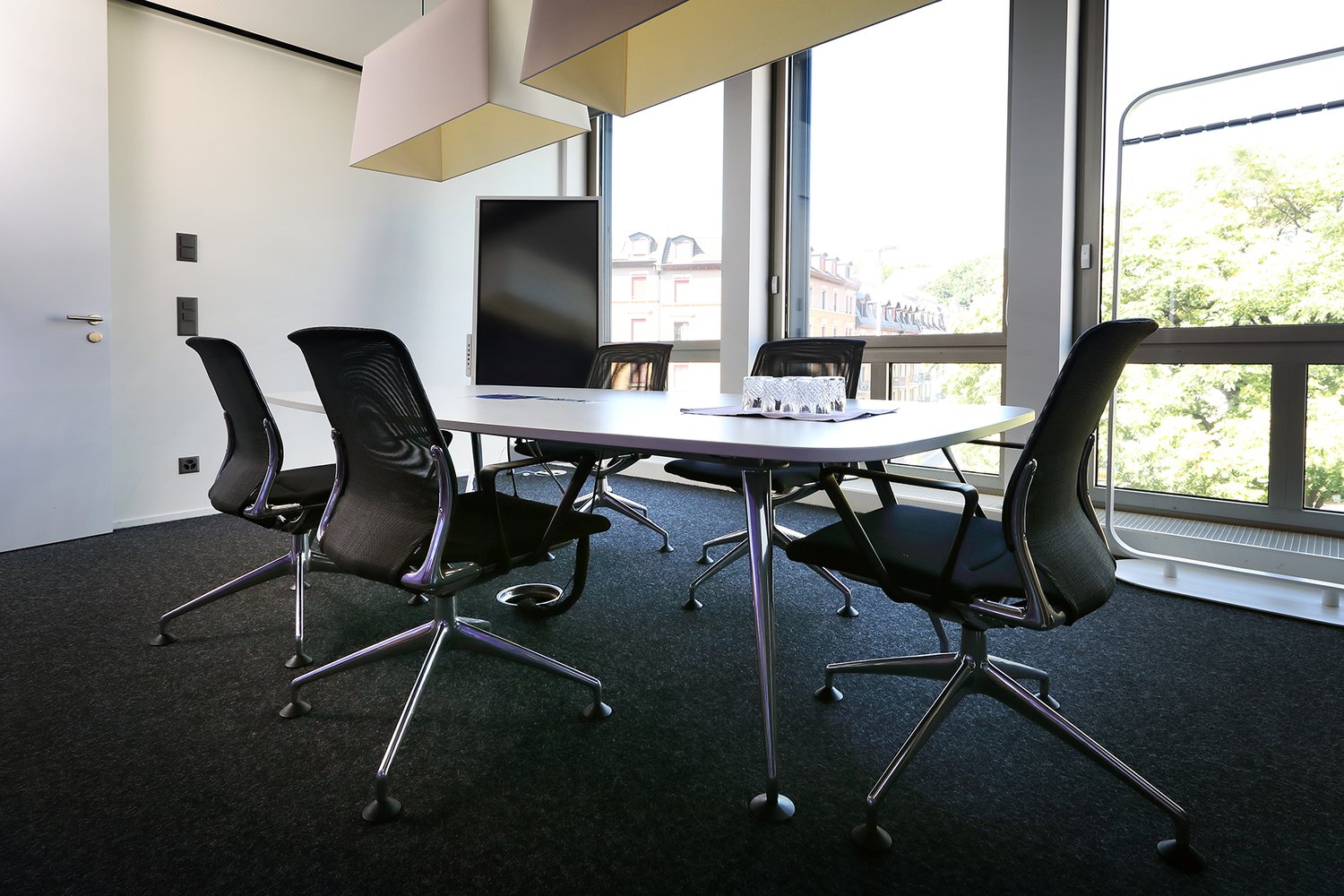 667m² office, photo 5 of 10