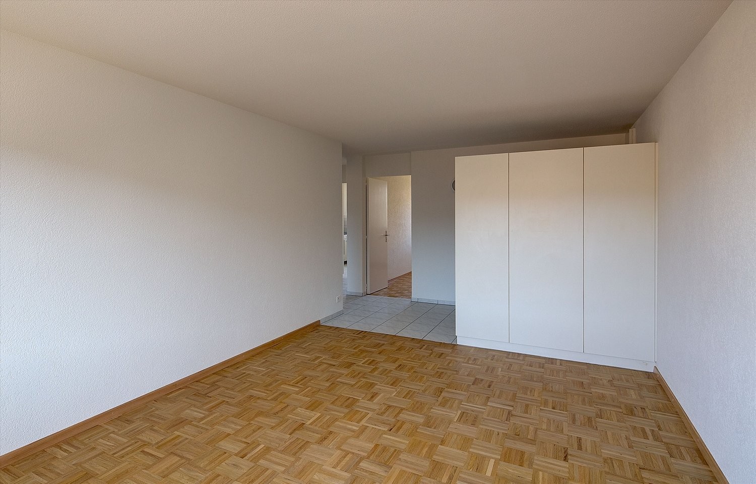 3 rooms apartment, photo 3 of 10