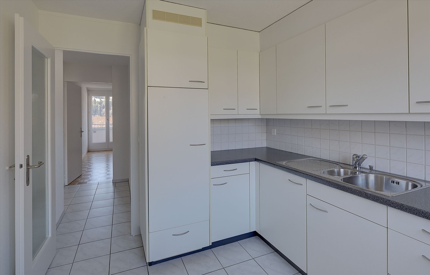 3 rooms apartment, photo 4 of 10