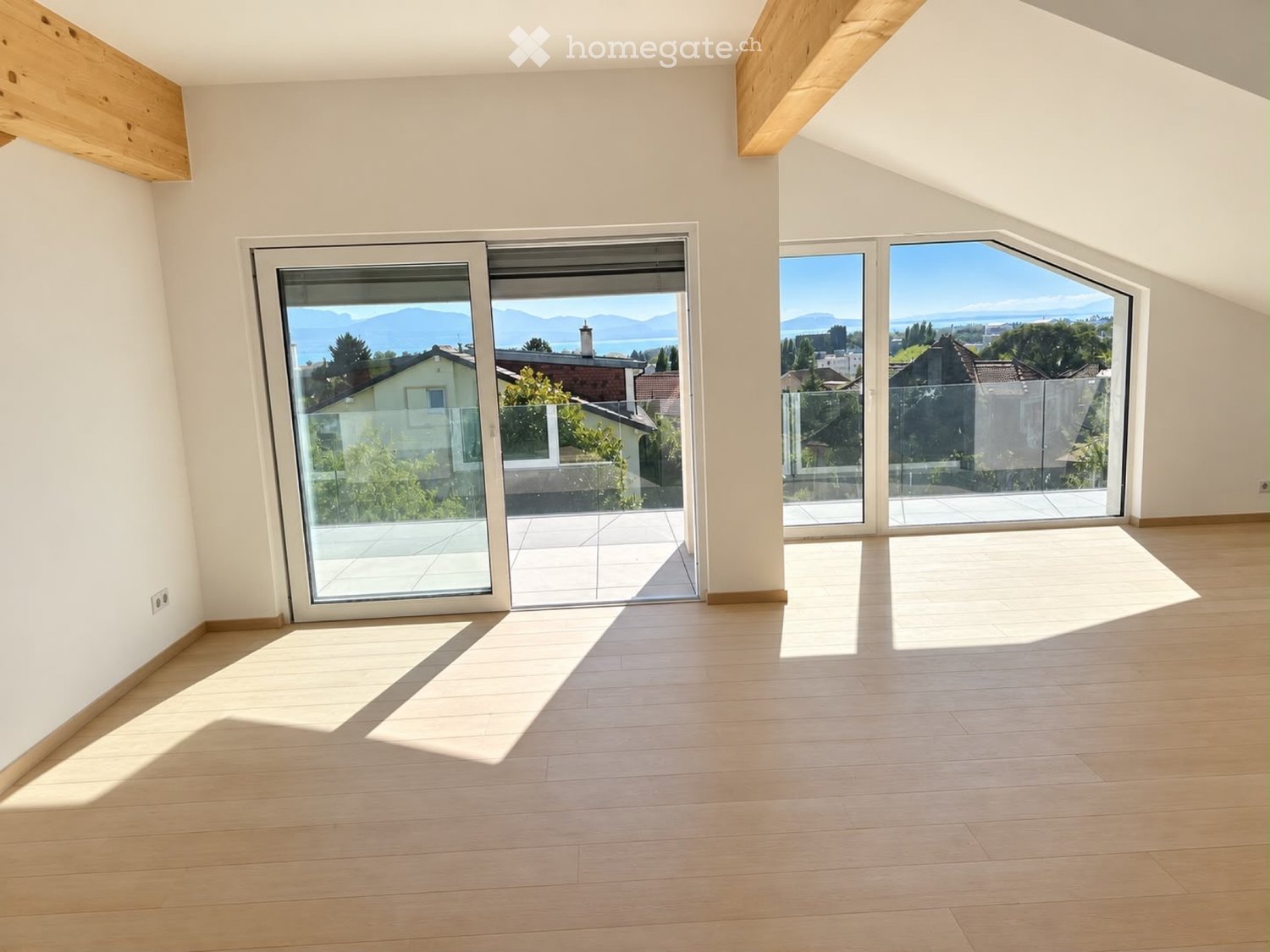 4 rooms apartment, photo 2 of 5