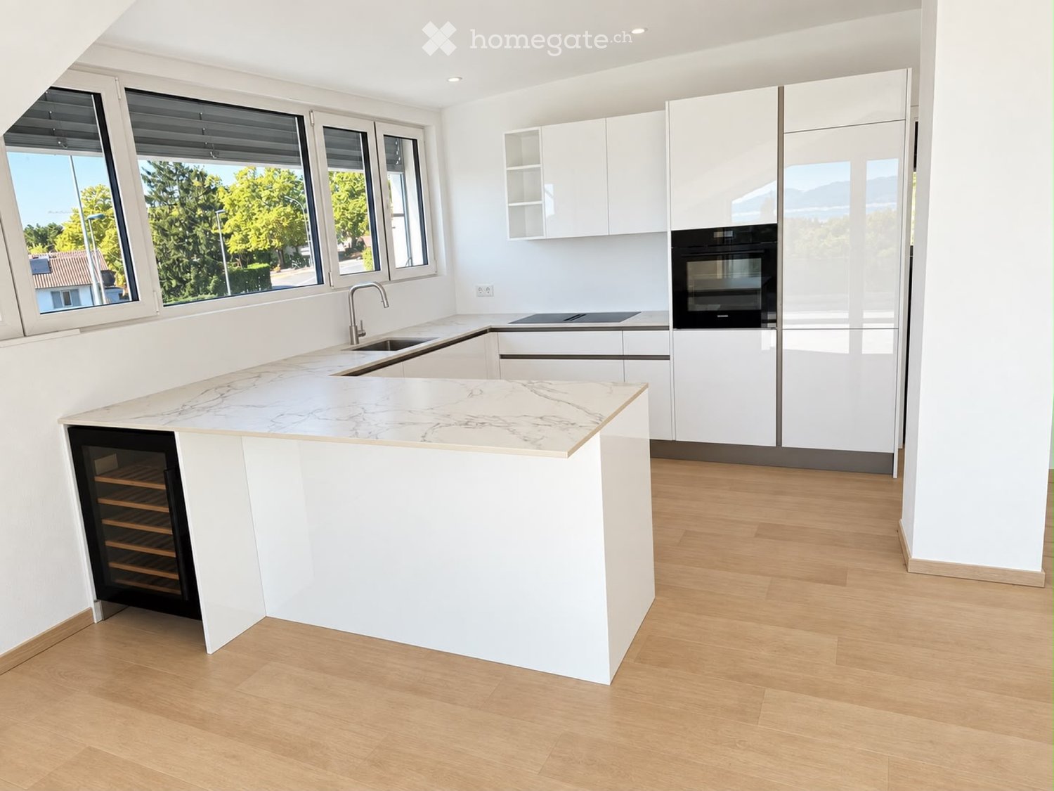 4 rooms apartment, photo 1 of 5