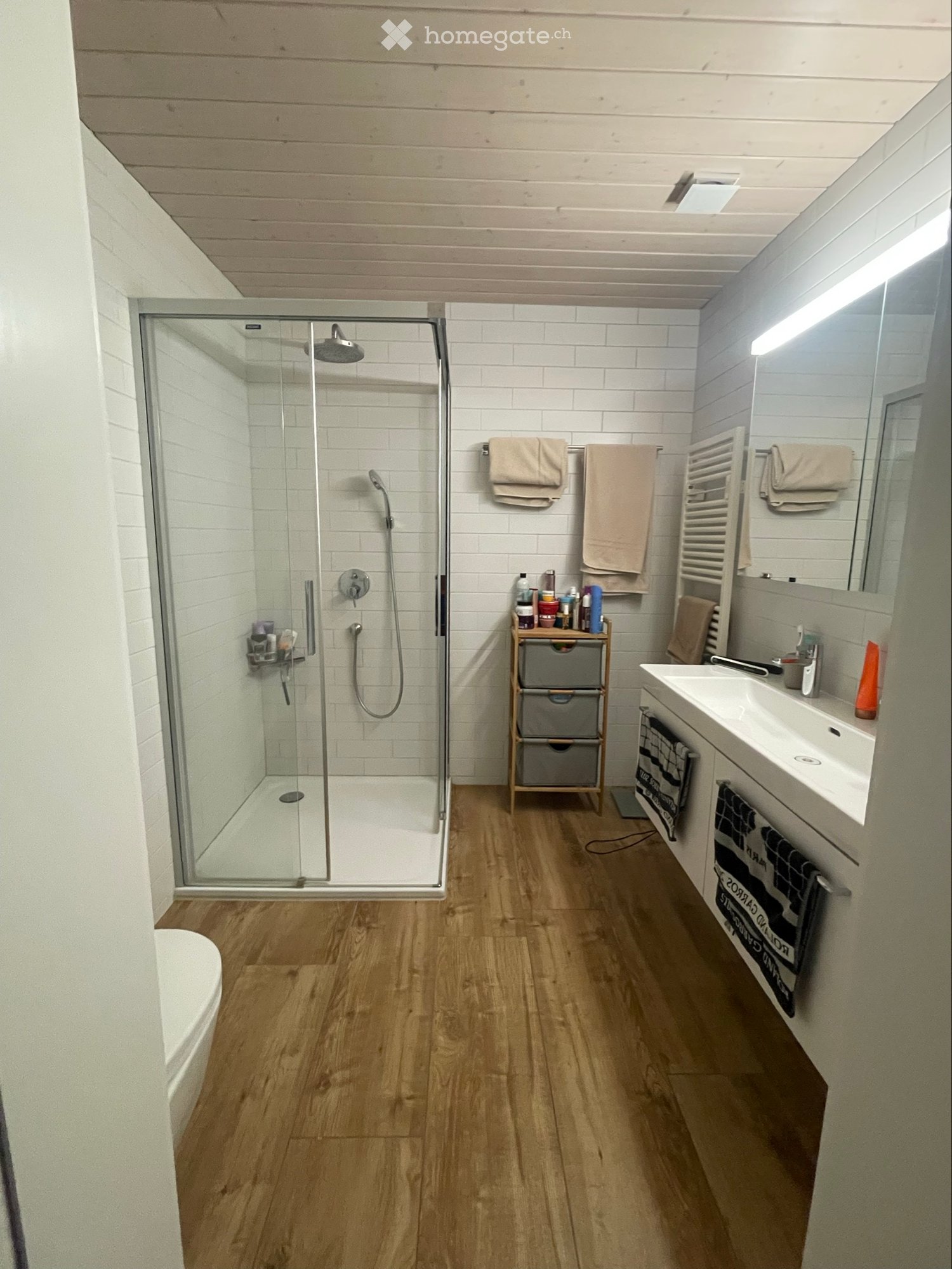 6 rooms apartment, photo 2 of 5