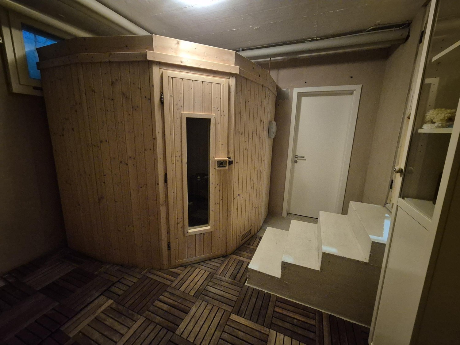 5 rooms single house