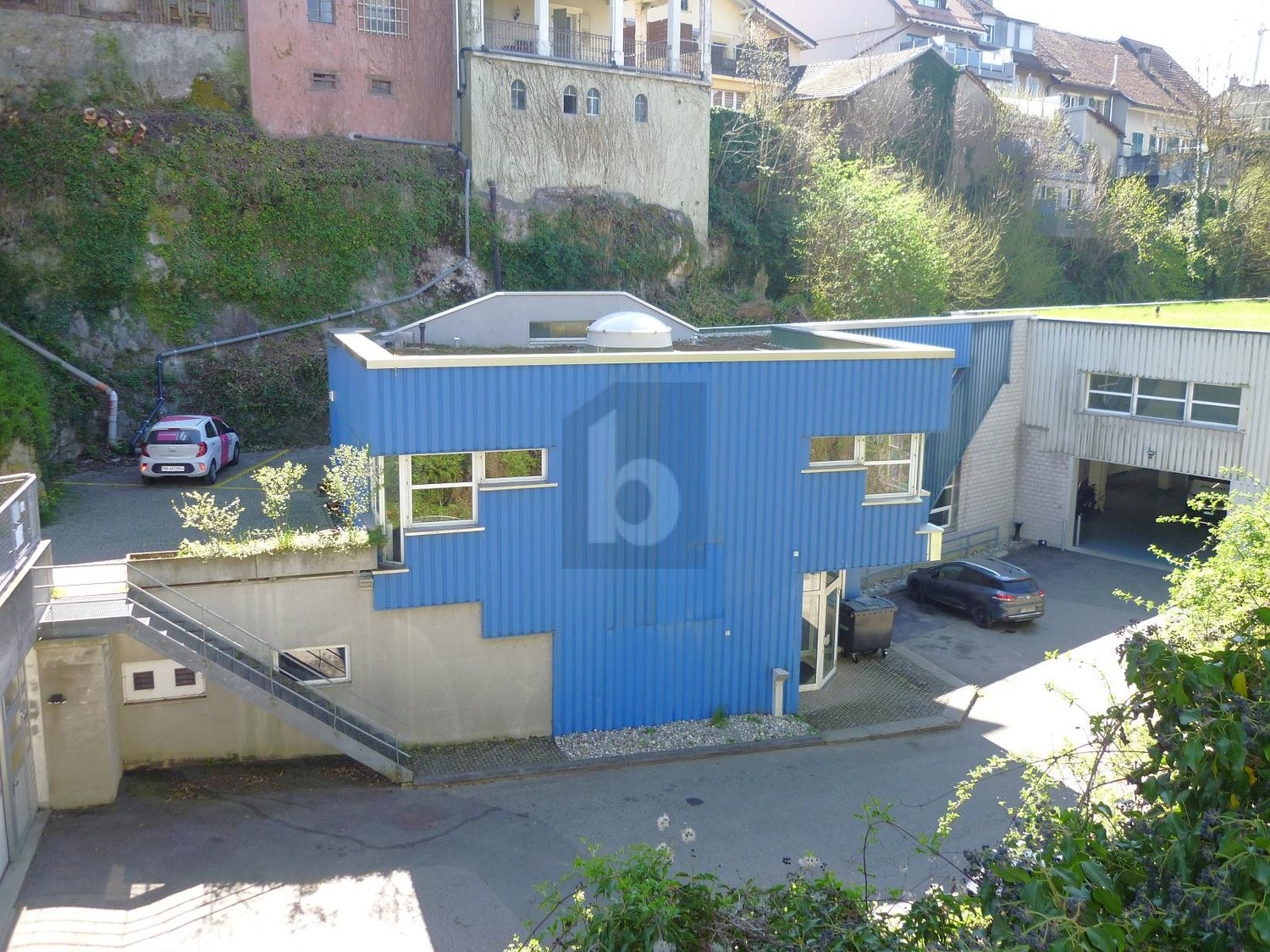208m² office, photo 2 of 4