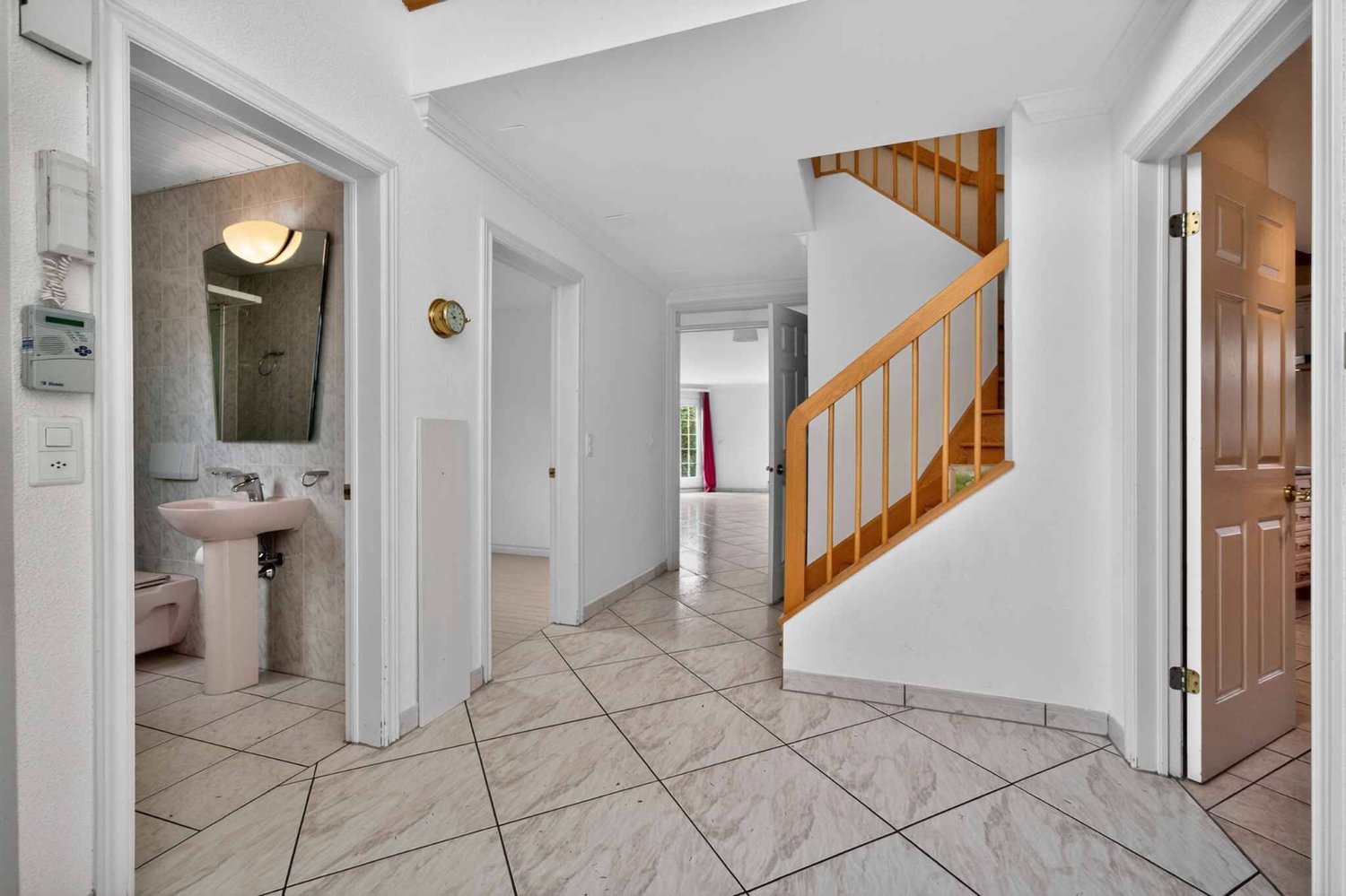 5 rooms villa, photo 6 of 10