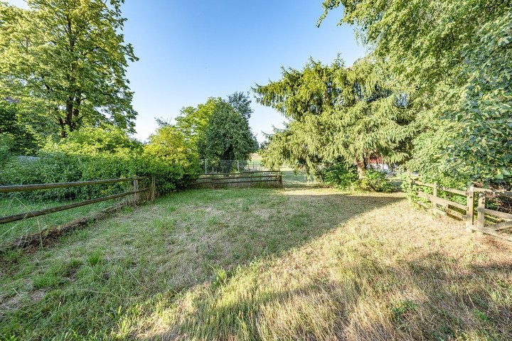 3262m² building land, photo 4 of 8