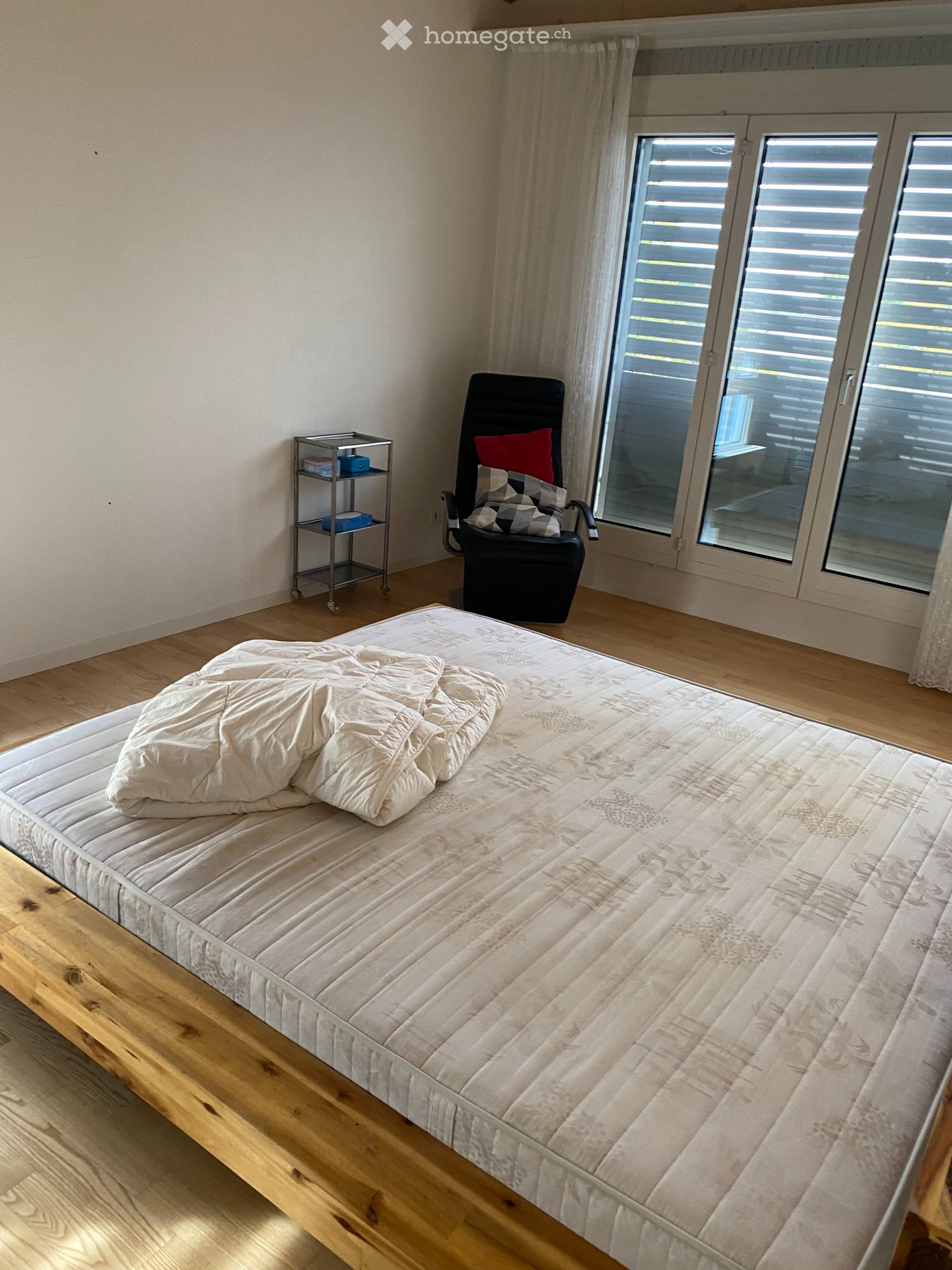 1 room single room