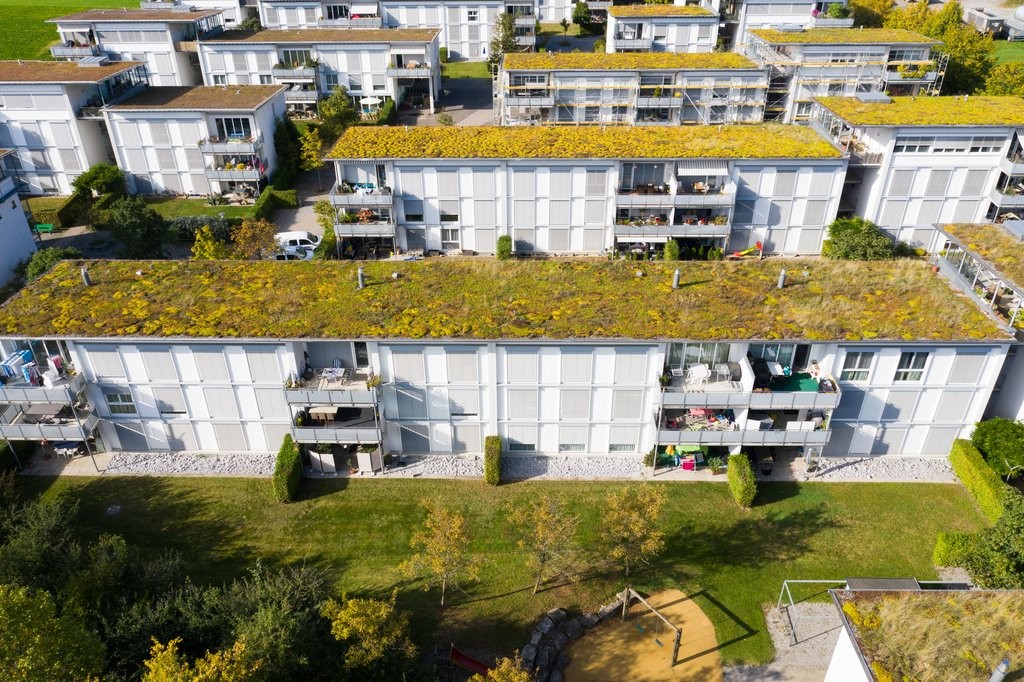 5 rooms apartment