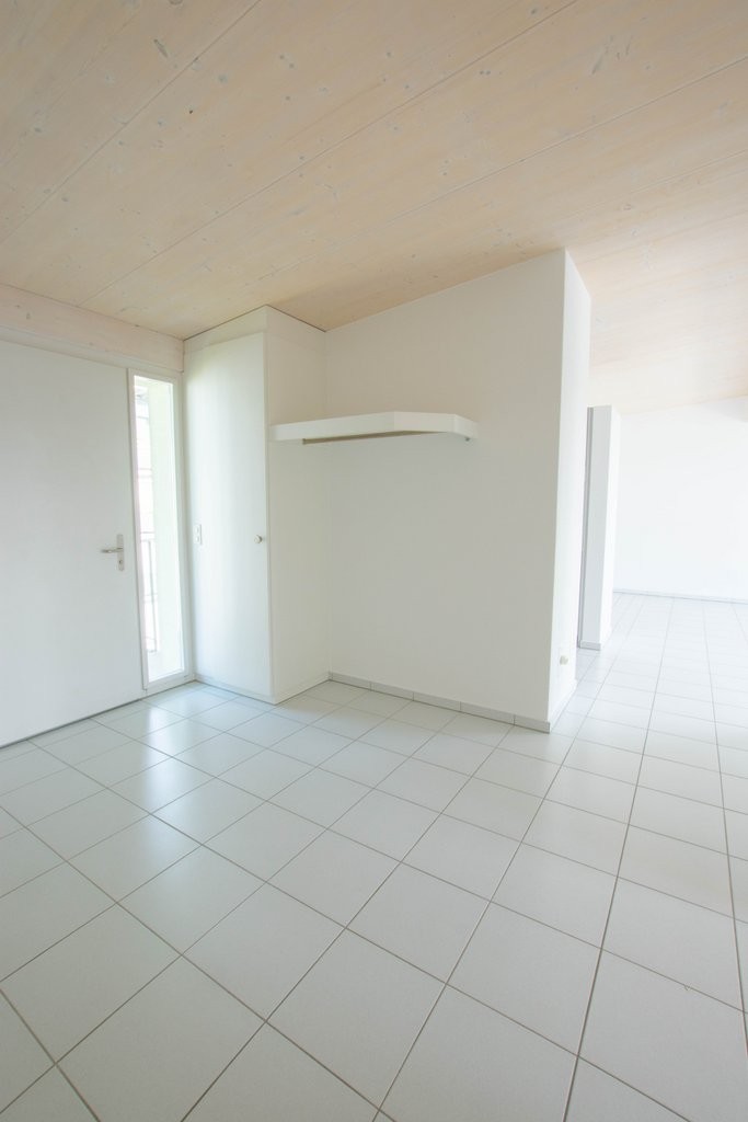 5 rooms apartment