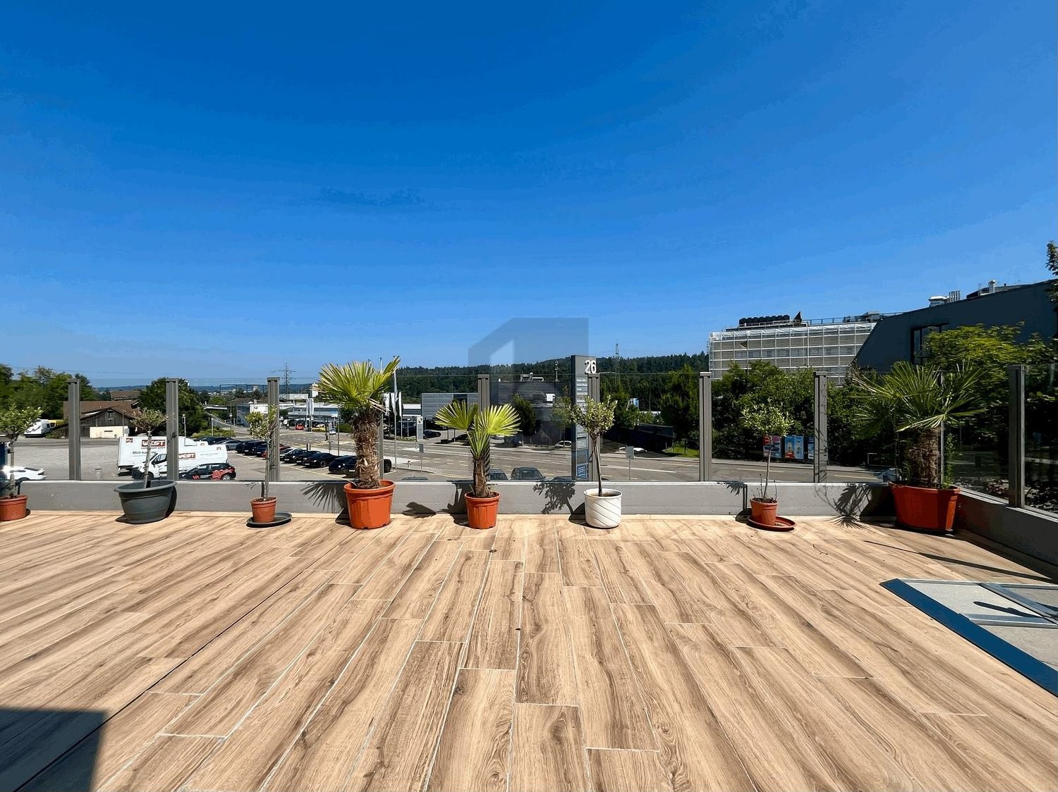 100m² restaurant, photo 1 of 4