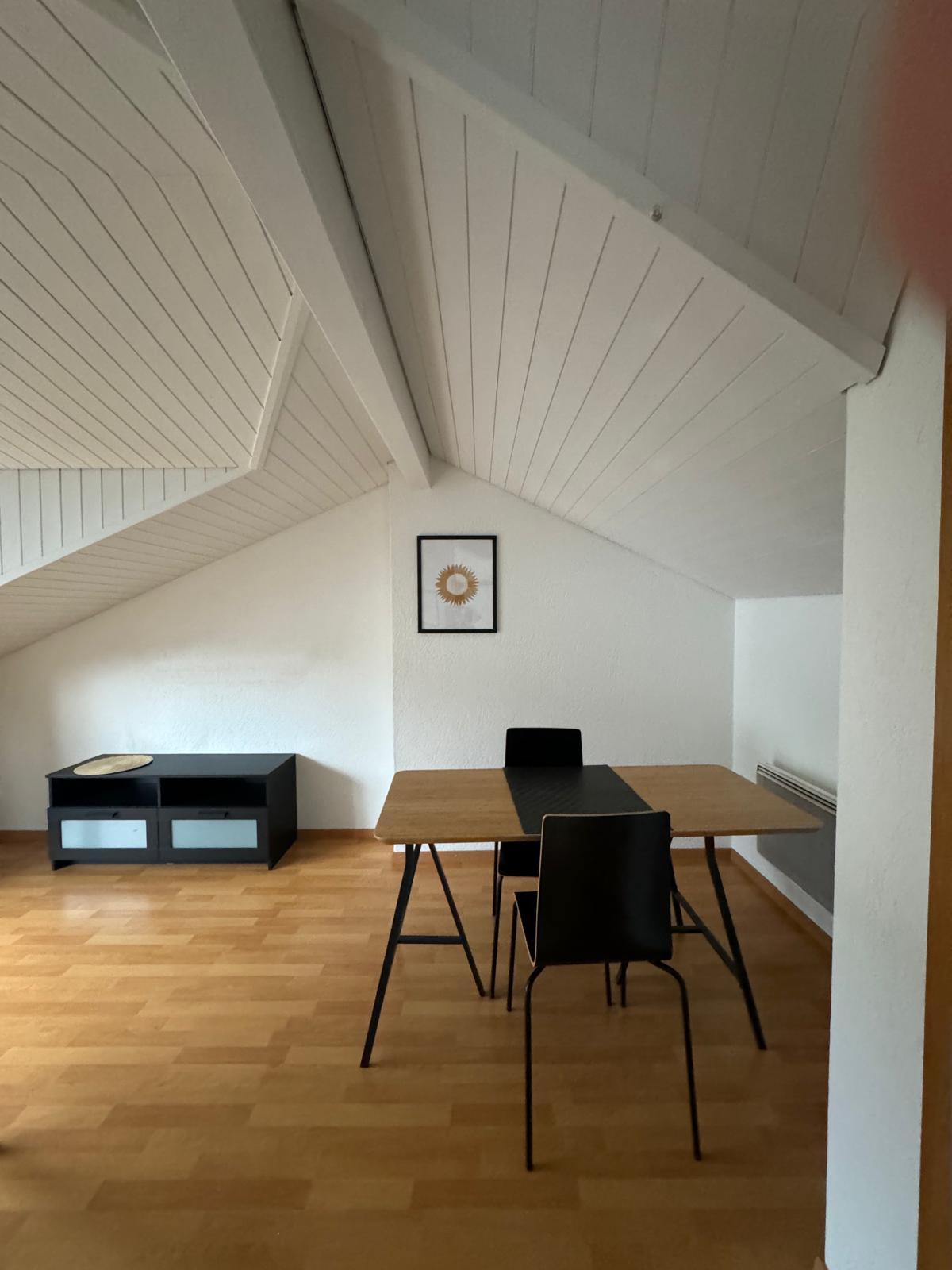 2 rooms roof flat, photo 1 of 10