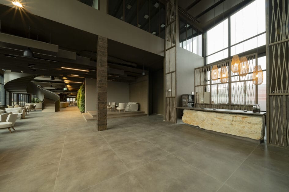 5000m² industrial object, photo 6 of 8