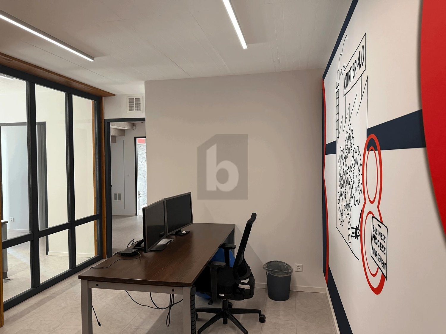 156m² office, photo 2 of 4