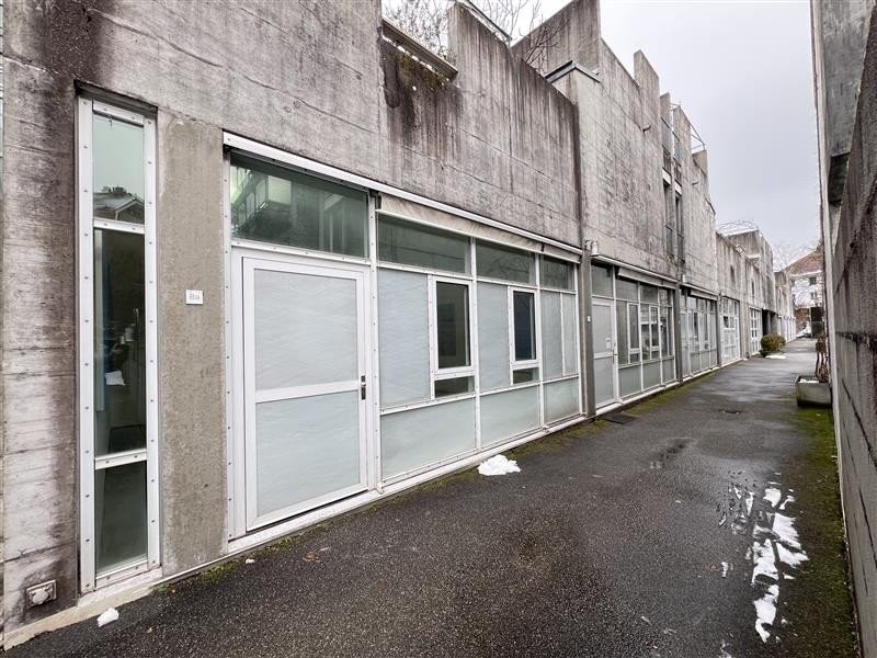 61m² ufficio, foto 1 di 4