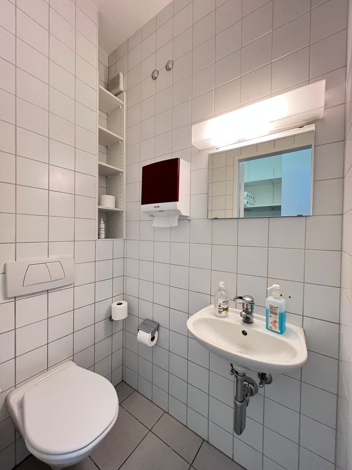61m² ufficio, foto 4 di 4