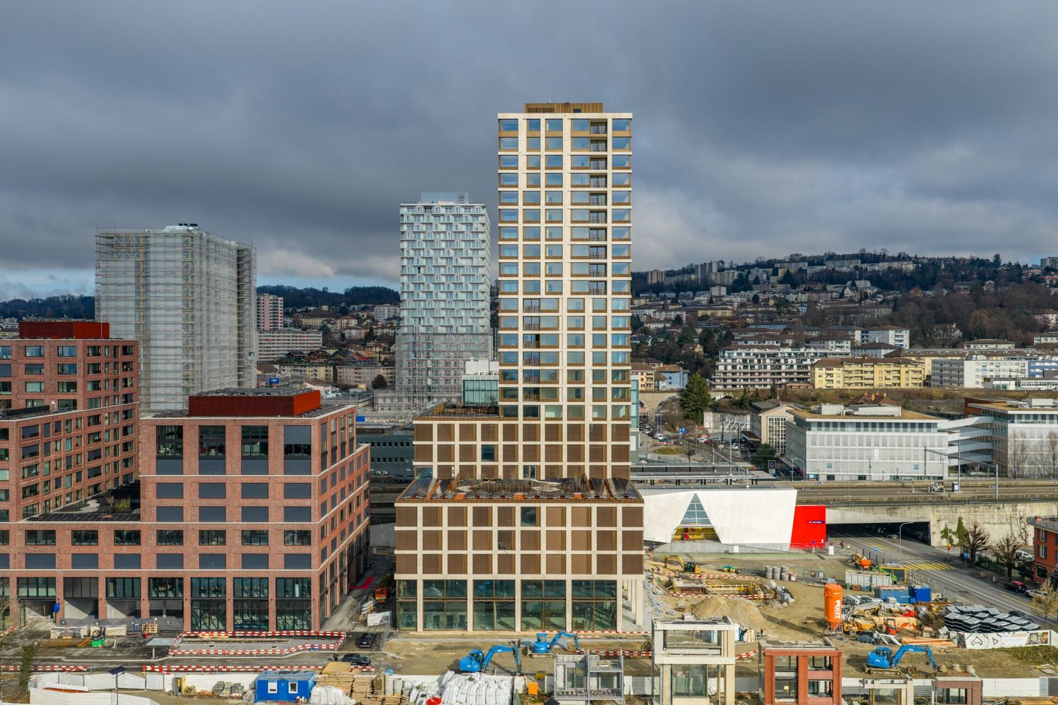 6900m² practice, photo 6 of 6
