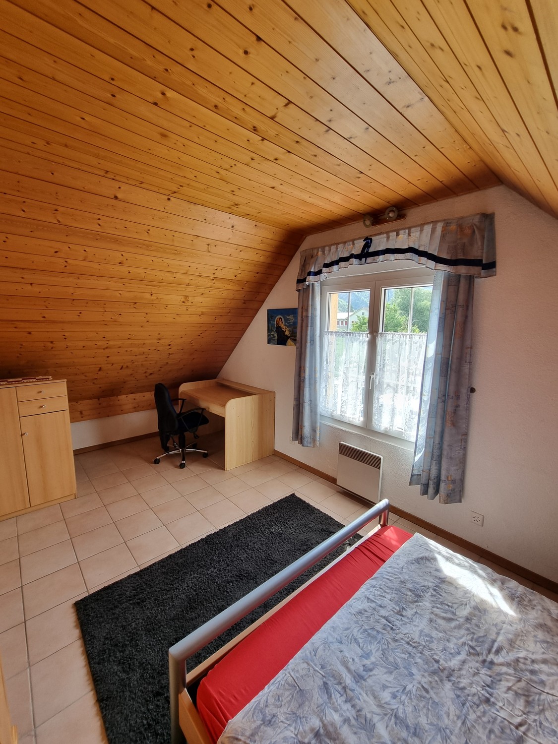 Chambre dans un appartement partagé
