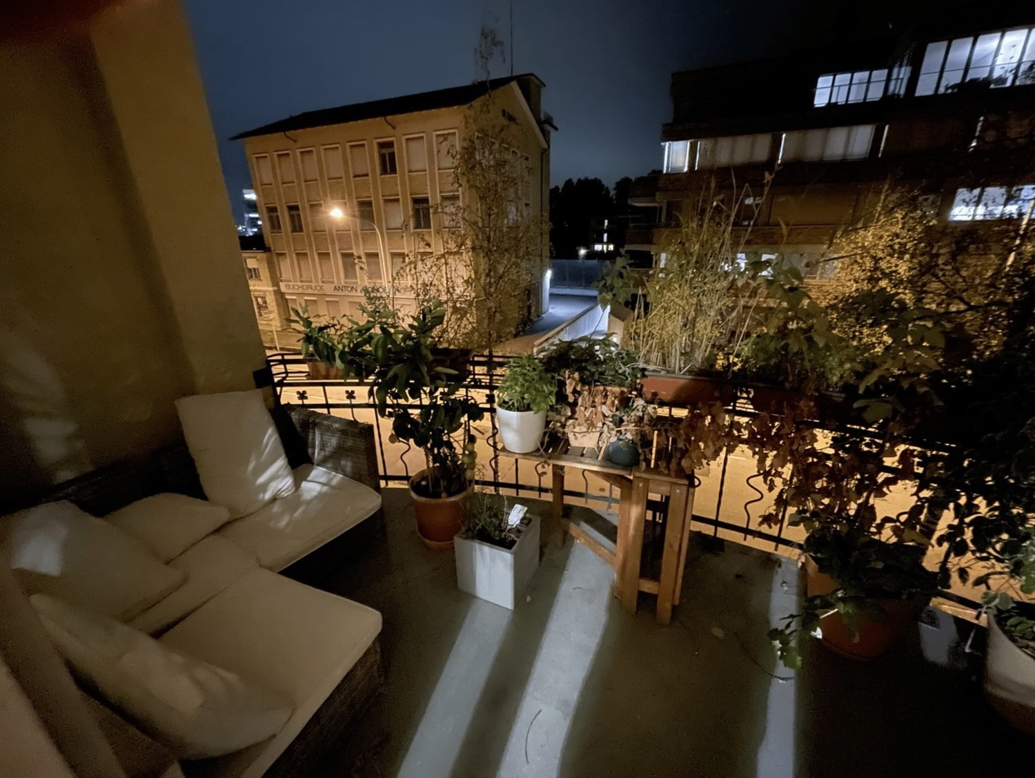 Camera in appartamento condiviso, foto 2 di 5