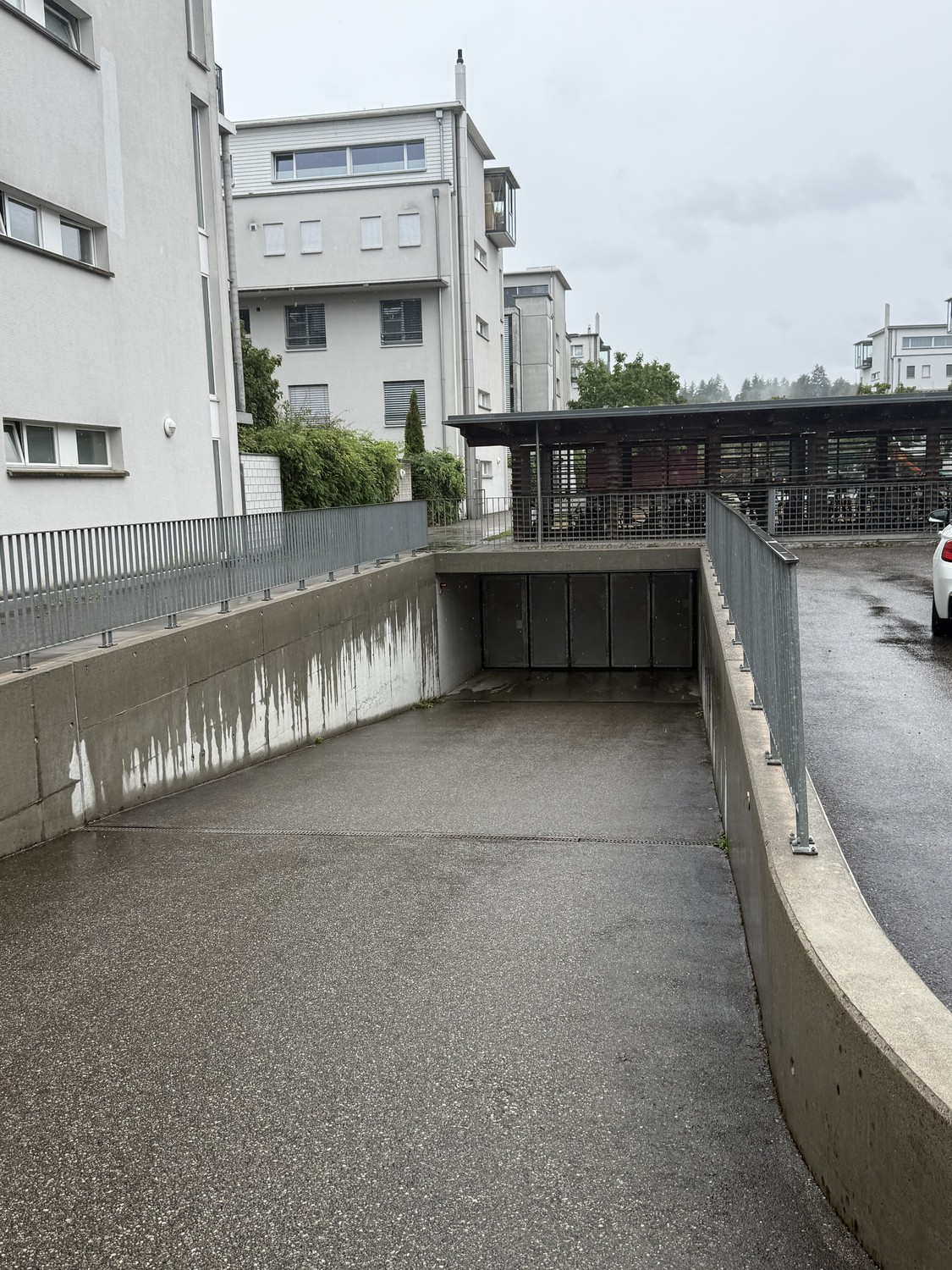Underground slot, photo 2 of 3