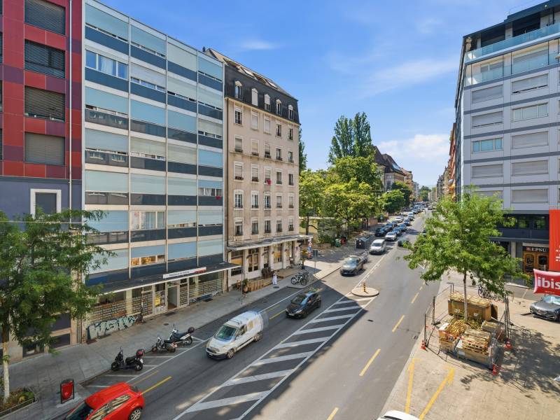 360m² office, photo 5 of 10