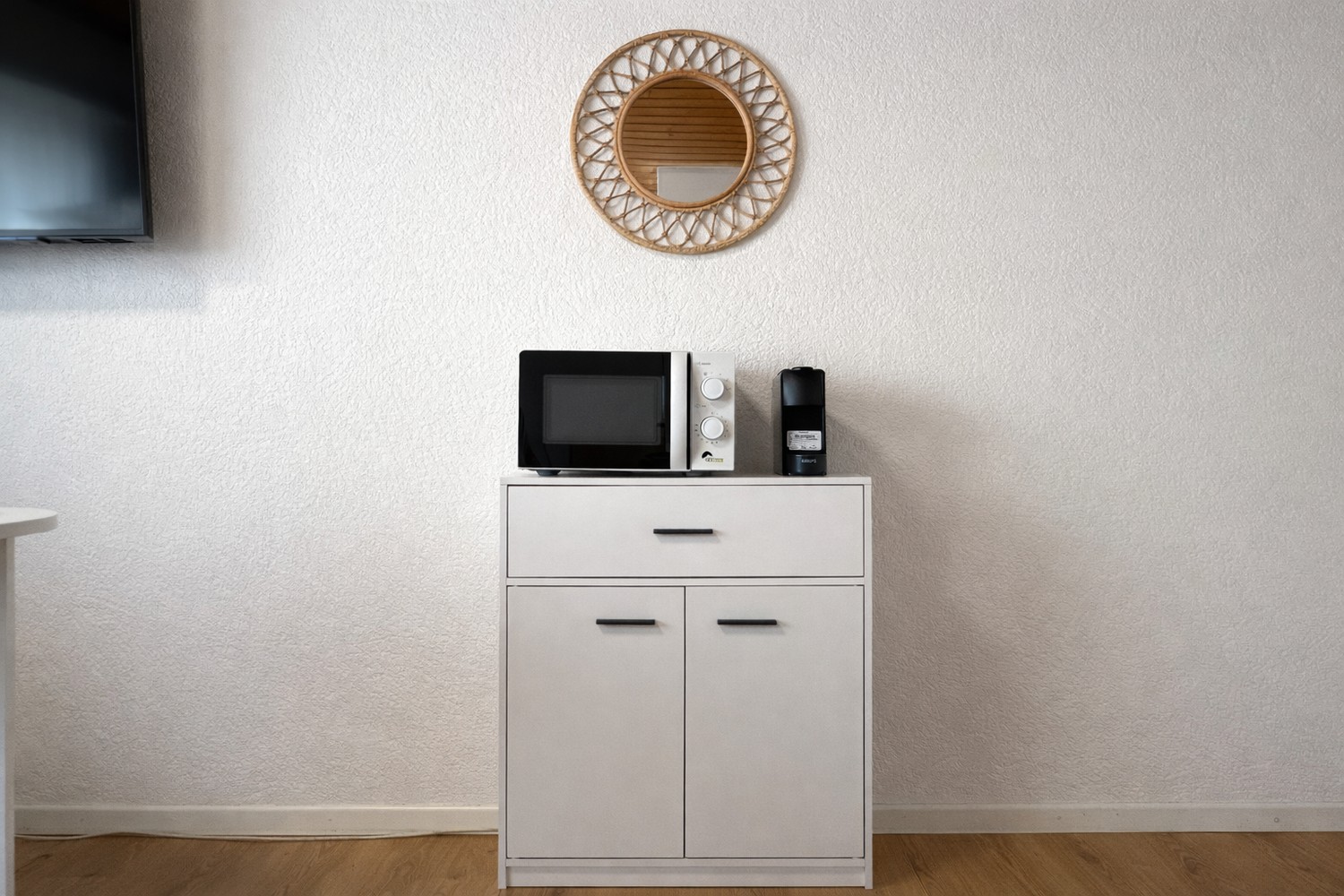 1 room apartment, photo 4 of 8
