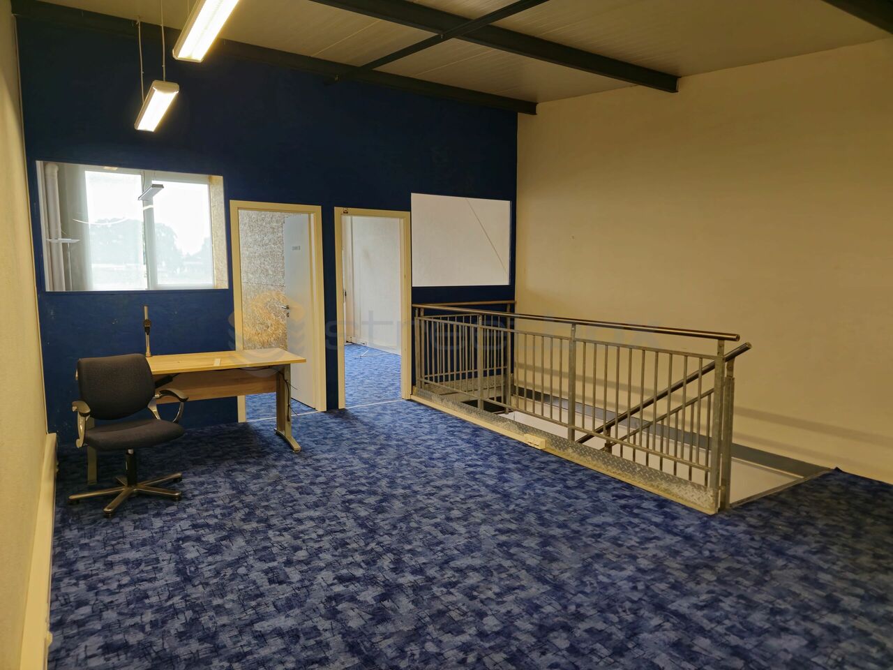 230m² commercial, photo 6 of 6
