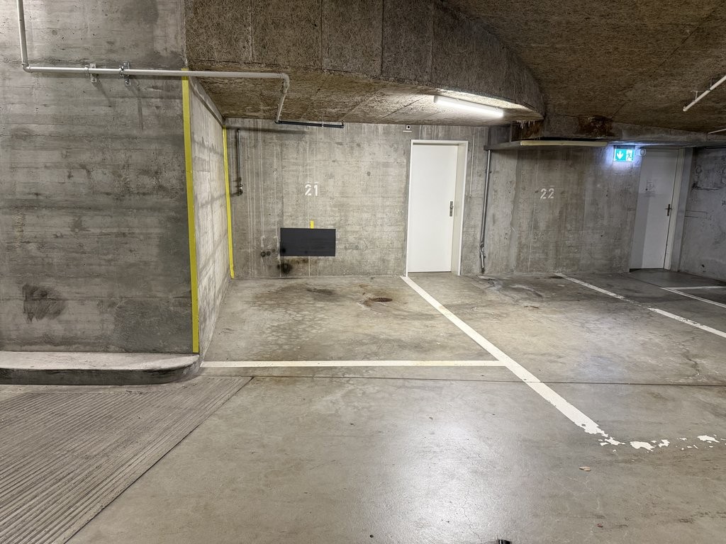 Underground slot, photo 2 of 2