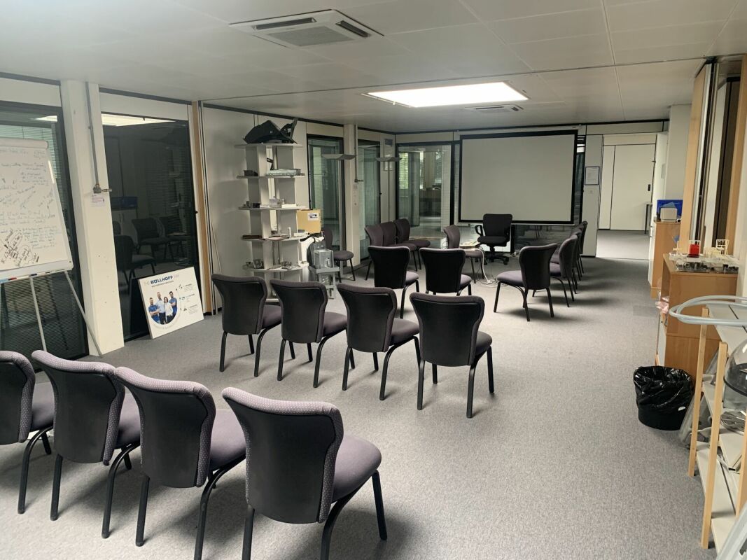 800m² office, photo 5 of 10