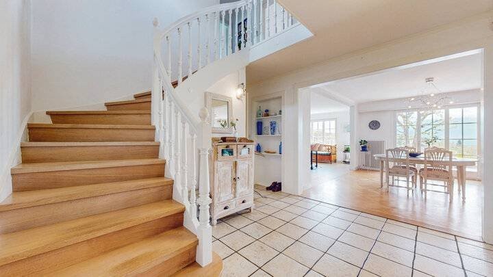 9 ½ rooms villa, photo 8 of 9