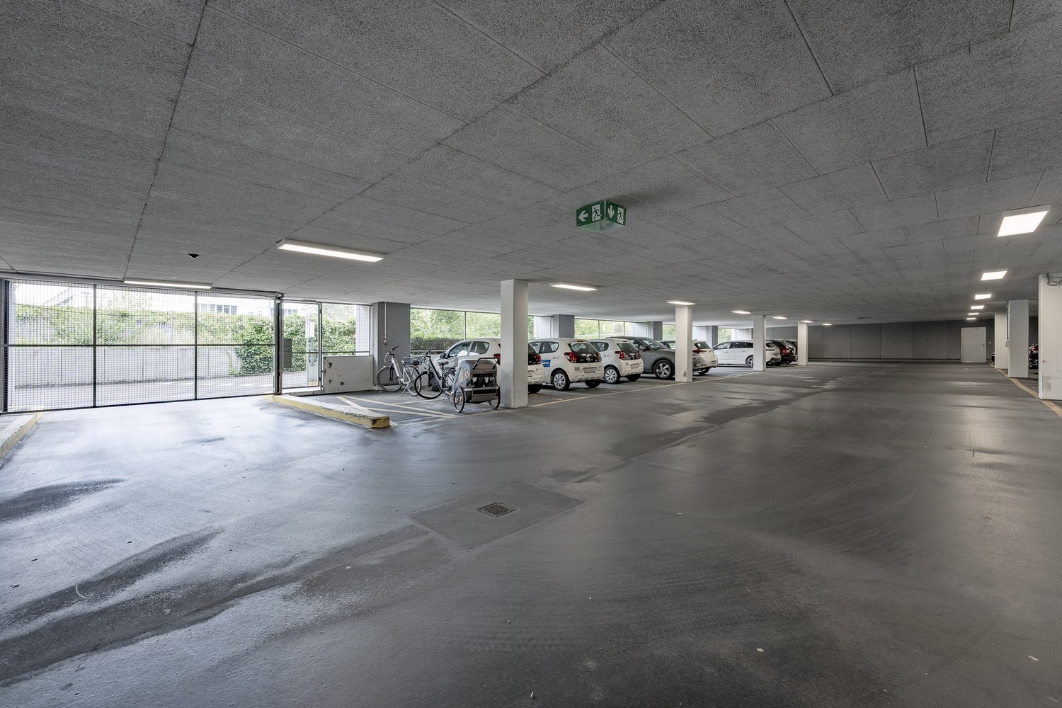 630m² office, photo 9 of 10