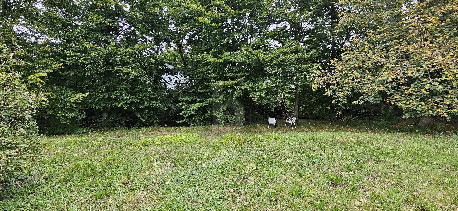 2098m² building land, photo 4 of 4